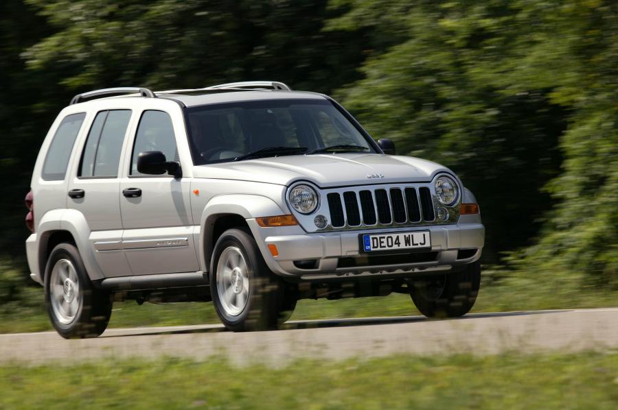  Jeep Cherokee 2002 года  (фото 24 из 130)